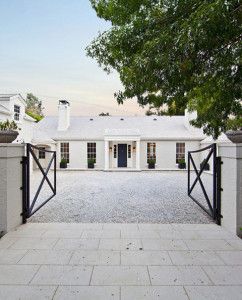 Gwyneth Paltrow's Homes 9 Gwyneth Paltrow's Former Home