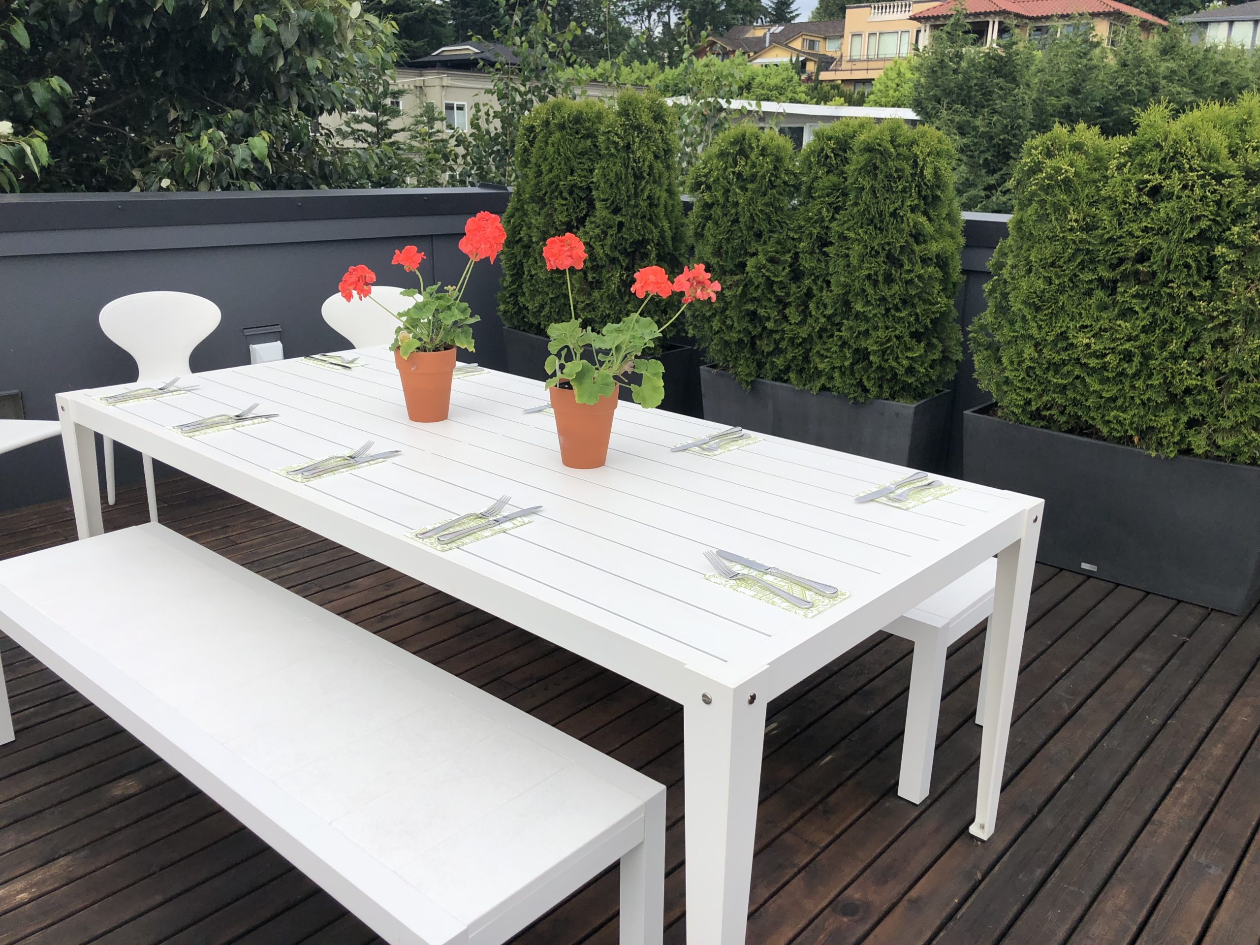 Modern Kirkland Home Tour 11 moroso roof scaled