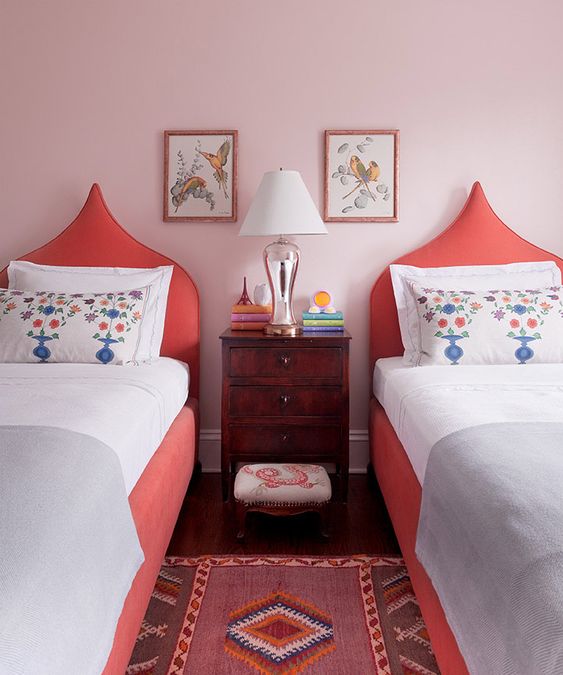 Currently Coveting a Savoir Bed (Desperately) 3 red twins