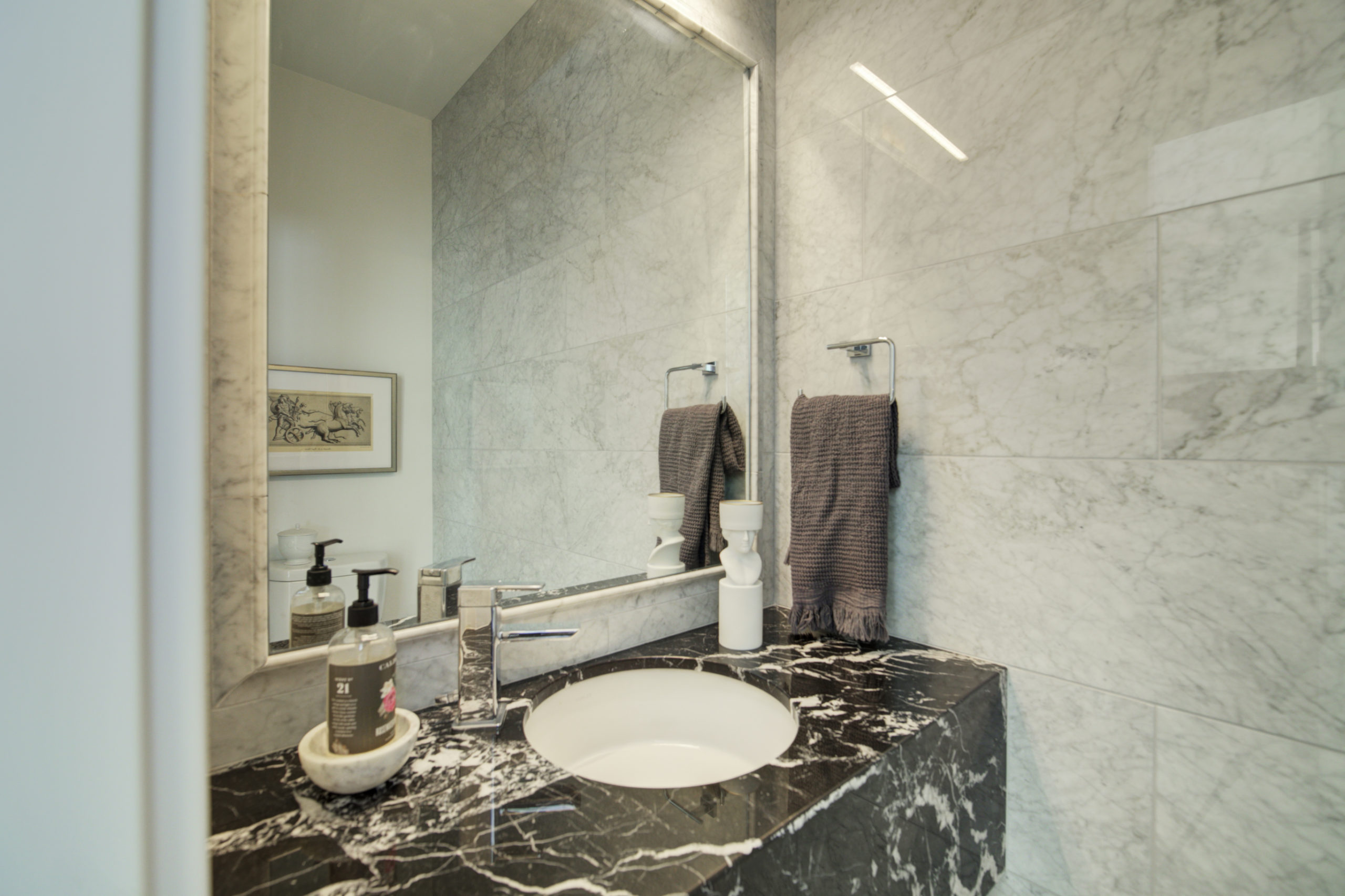 Modern Kirkland Home Tour 35 60187 28 scaled