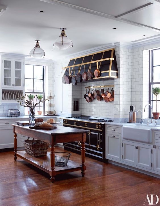 Architect and Designer Jeffrey Dungan 1 Jeffrey Dungan timeless kitchen